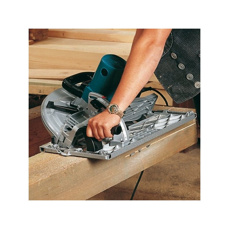  MAKITA 5143R